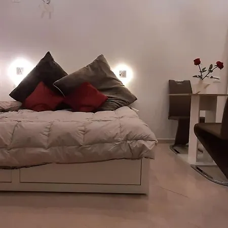 Casa Teresa * 겐자노 디 로마
